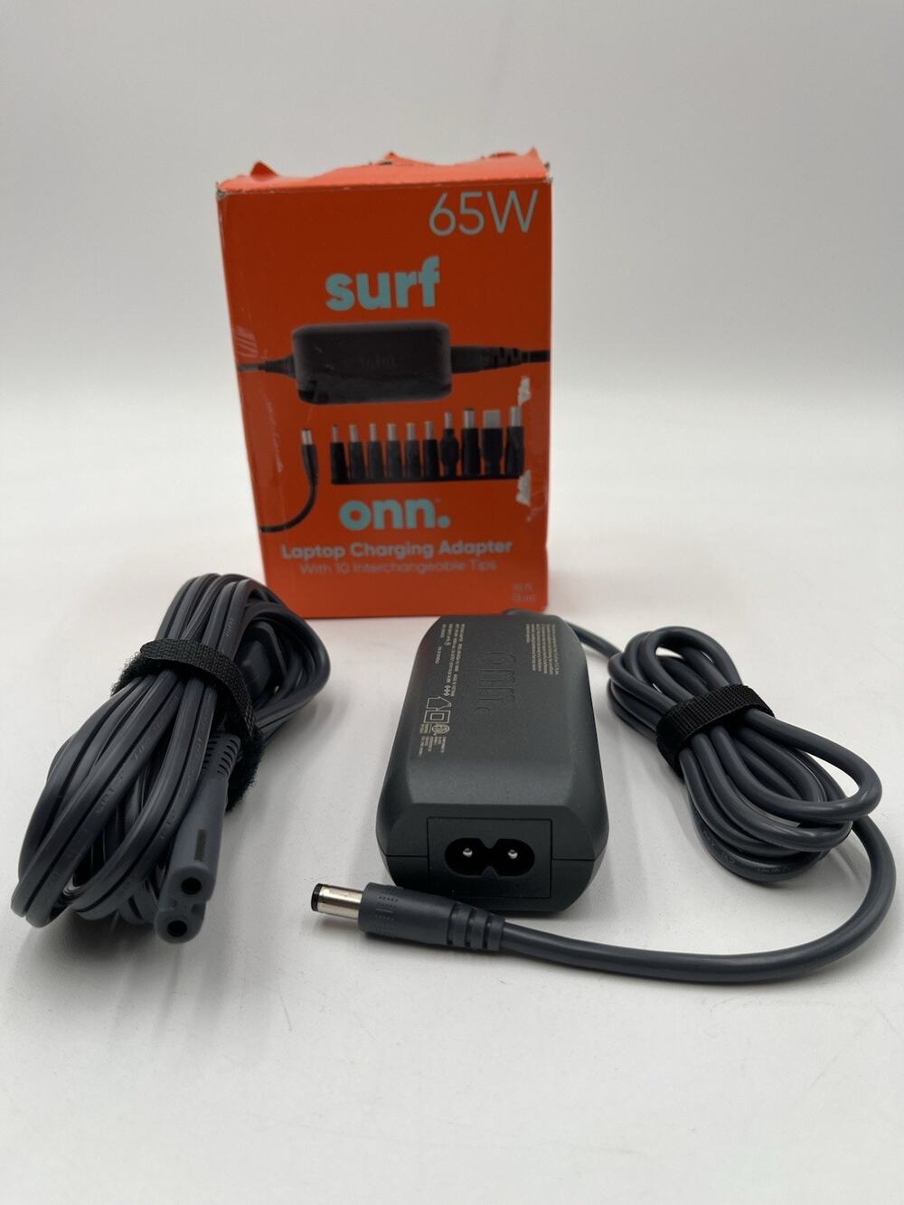 Surf Onn 65W Universal Laptop Charging ADAPTER / Without 10 Interchangeable Tips